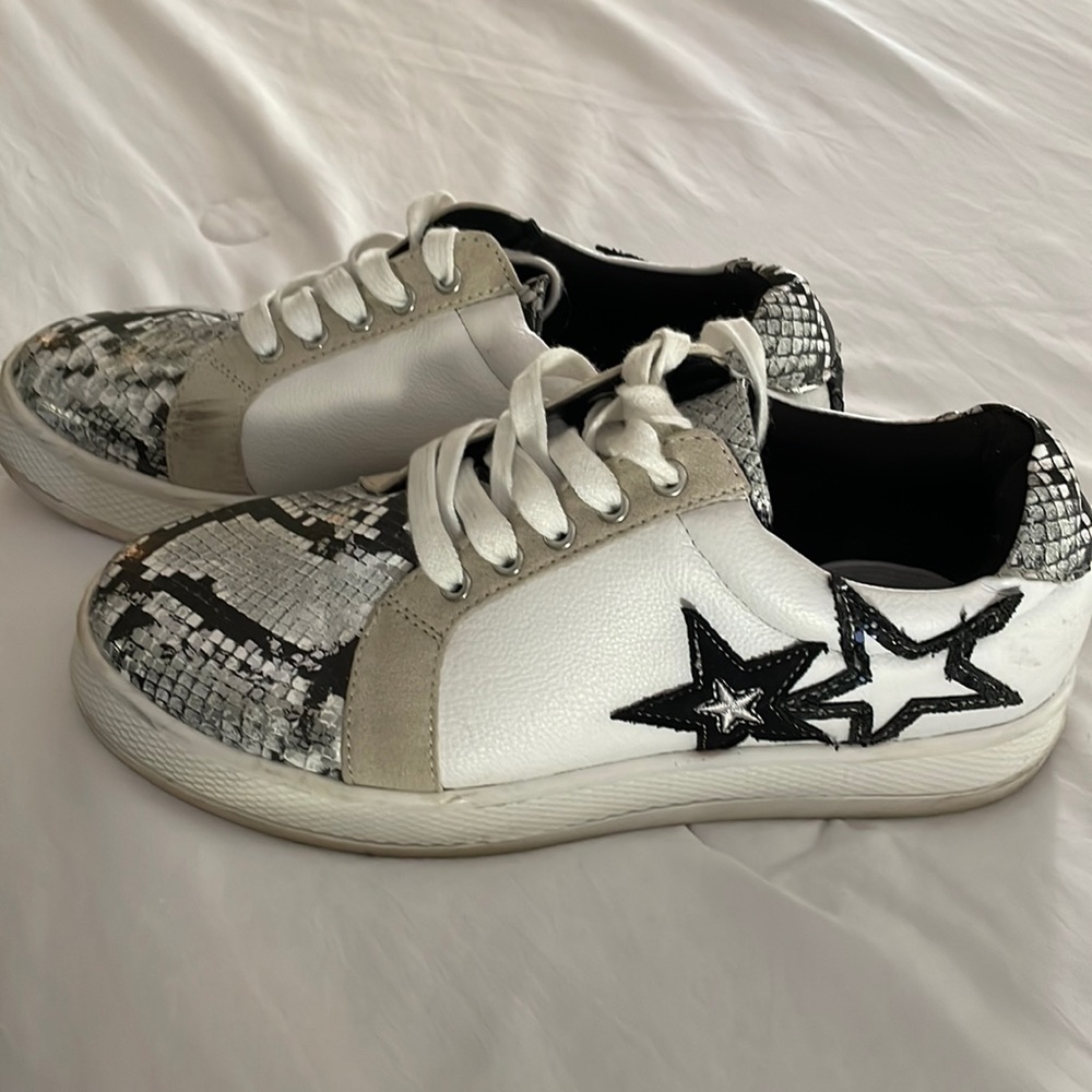Cato comfort shoes size 9